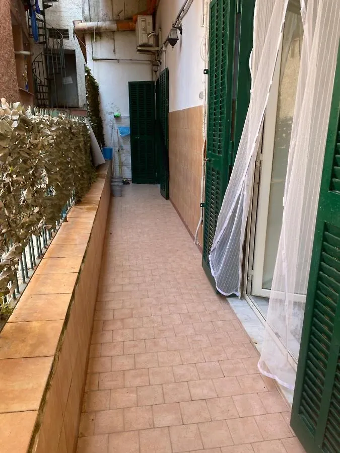 A Casa Ra Bona Crianza Apartment Naples 0*,  Italy